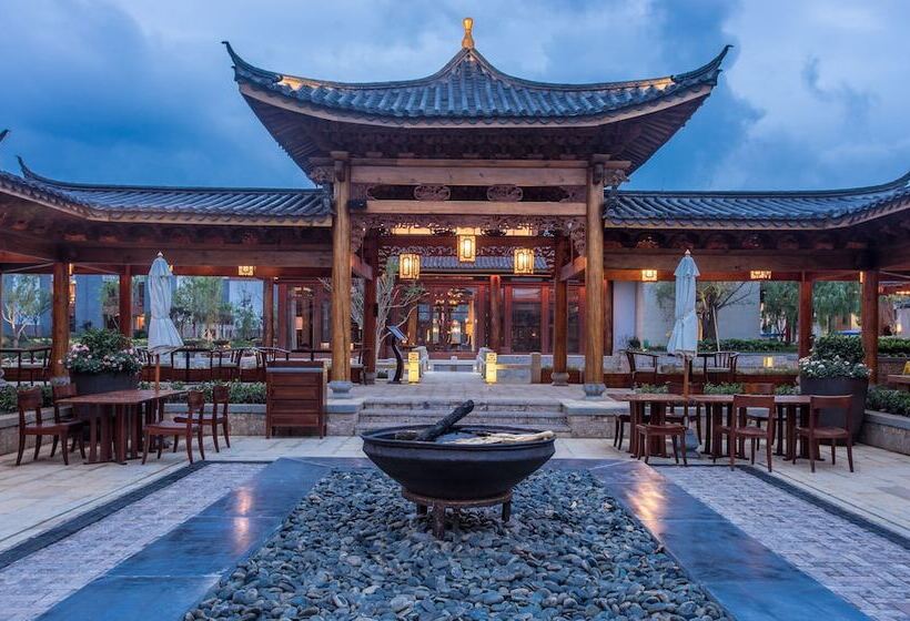هتل Jinmao Purelax Lijiang, The Unbound Collection By Hyatt