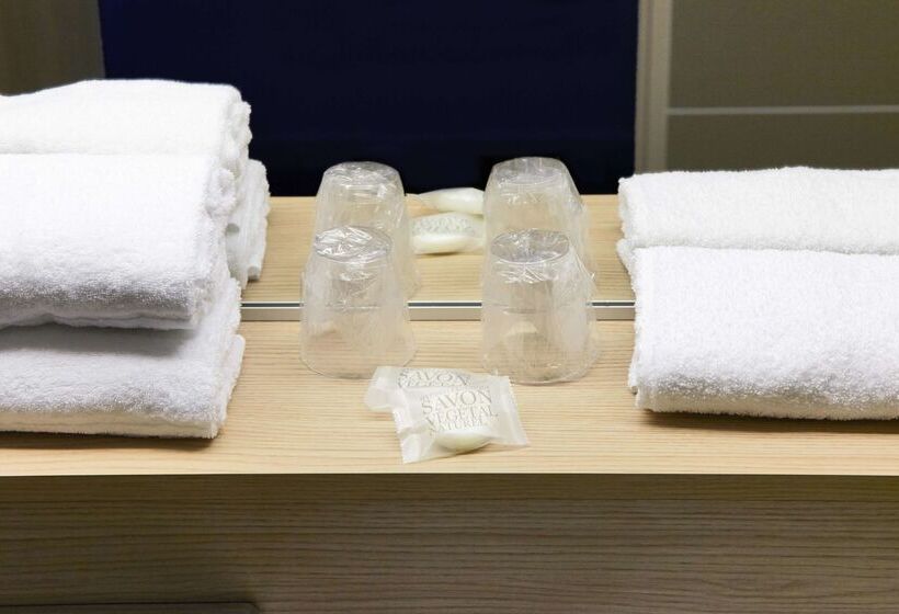 فندق Kyriad Angers Ouest Beaucouzé