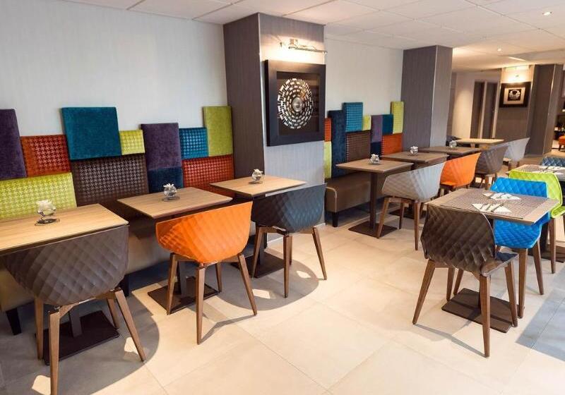 Отель Ibis Styles Saint Quentin