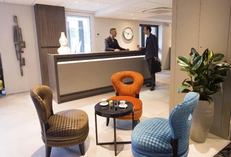 Отель Ibis Styles Saint Quentin