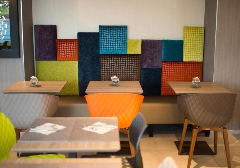 Отель Ibis Styles Saint Quentin