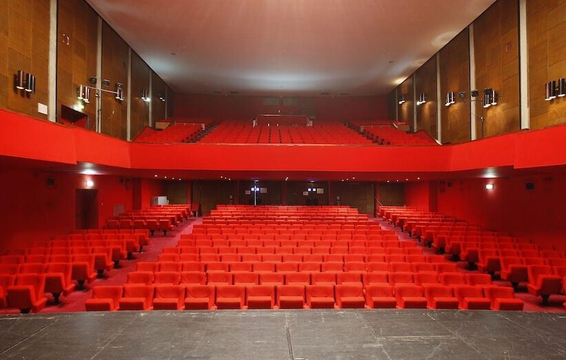 酒店 L échappée   Hôtel Casino Dieppe