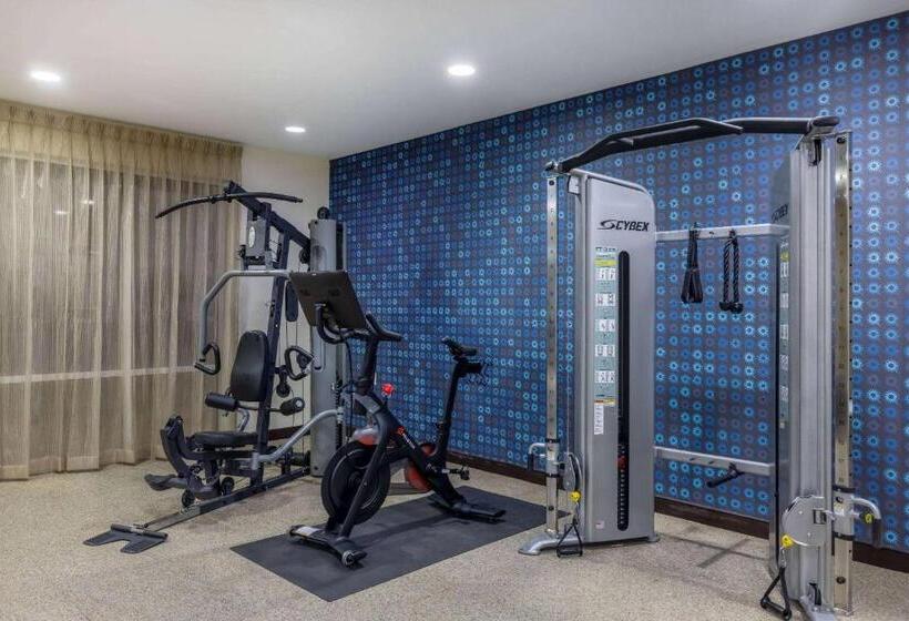 فندق La Quinta By Wyndham Artesia