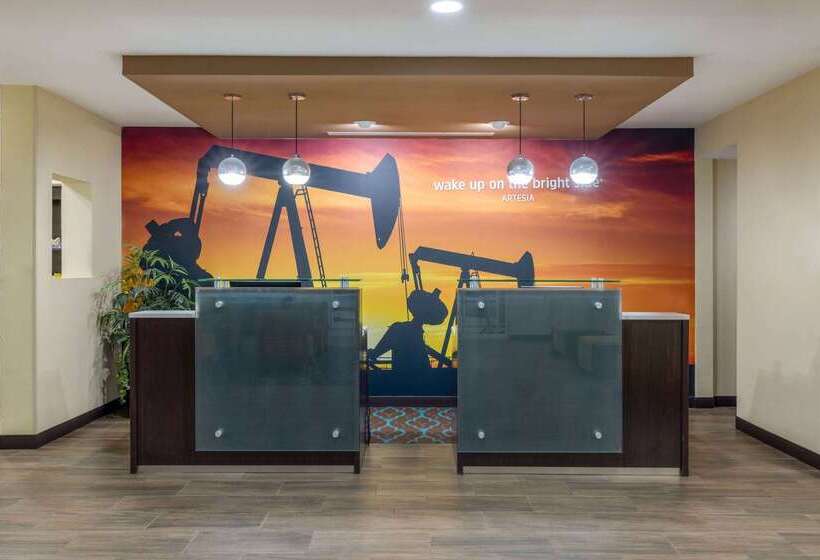 فندق La Quinta By Wyndham Artesia