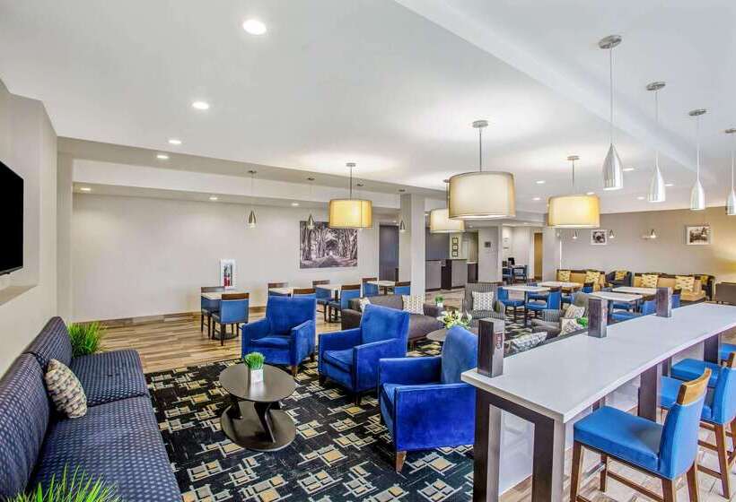 酒店 La Quinta By Wyndham Karnes City   Kenedy