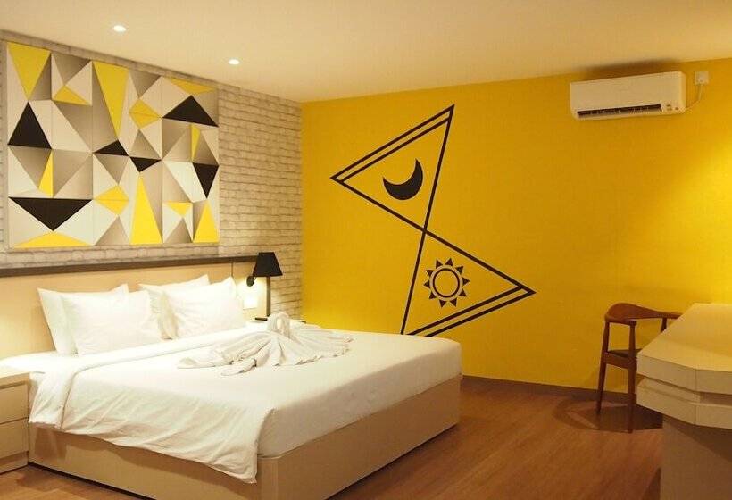 בית מלון כפרי Nite & Day Laguna Bintan