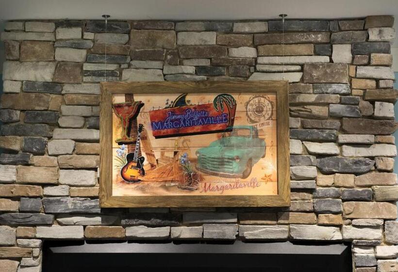 هتل Margaritaville Island