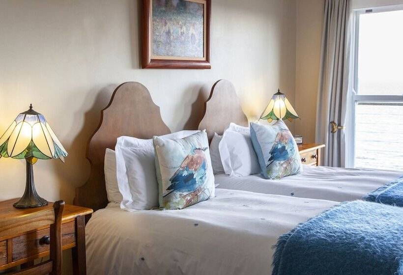 فندق Moonglow Guest House