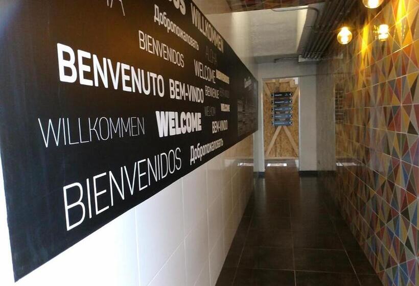 Отель Mx Más Roma