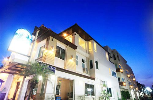 فندق Nirundorn Resort Chaam