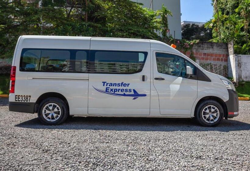 בית מלון כפרי Parador