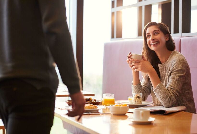 בית מלון כפרי Racv Inverloch Resort