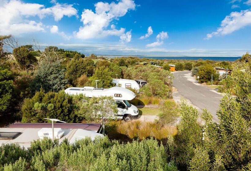 בית מלון כפרי Racv Inverloch Resort