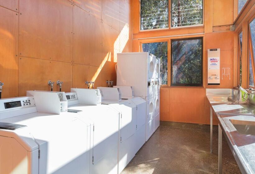 בית מלון כפרי Racv Inverloch Resort