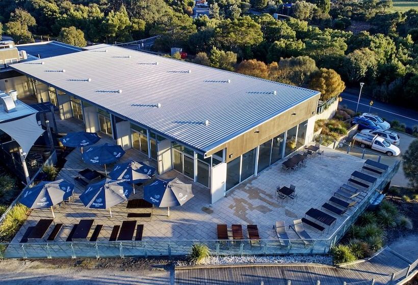 בית מלון כפרי Racv Inverloch Resort