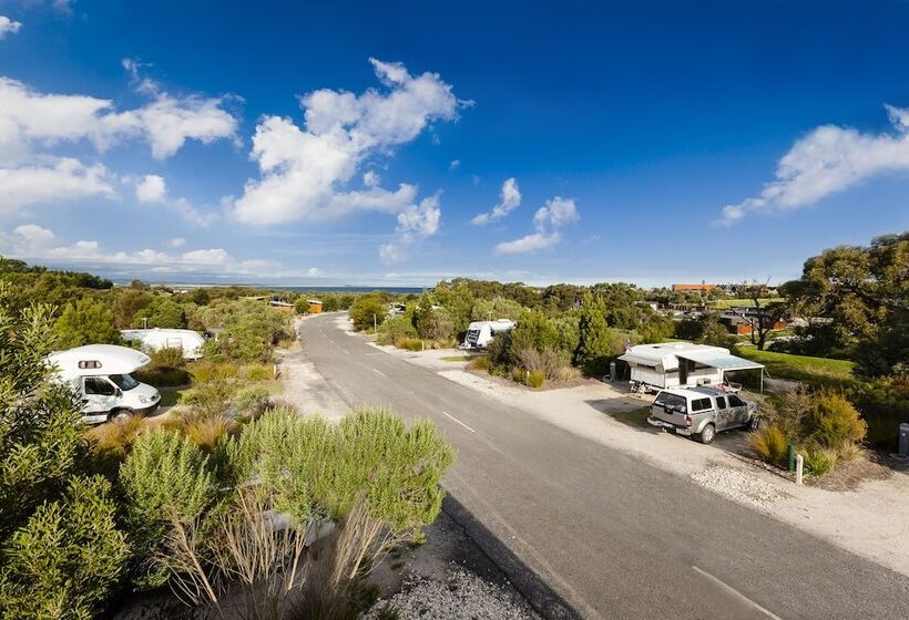 בית מלון כפרי Racv Inverloch Resort