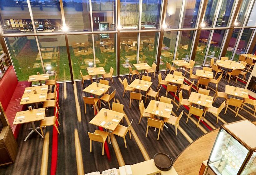 בית מלון כפרי Racv Inverloch Resort