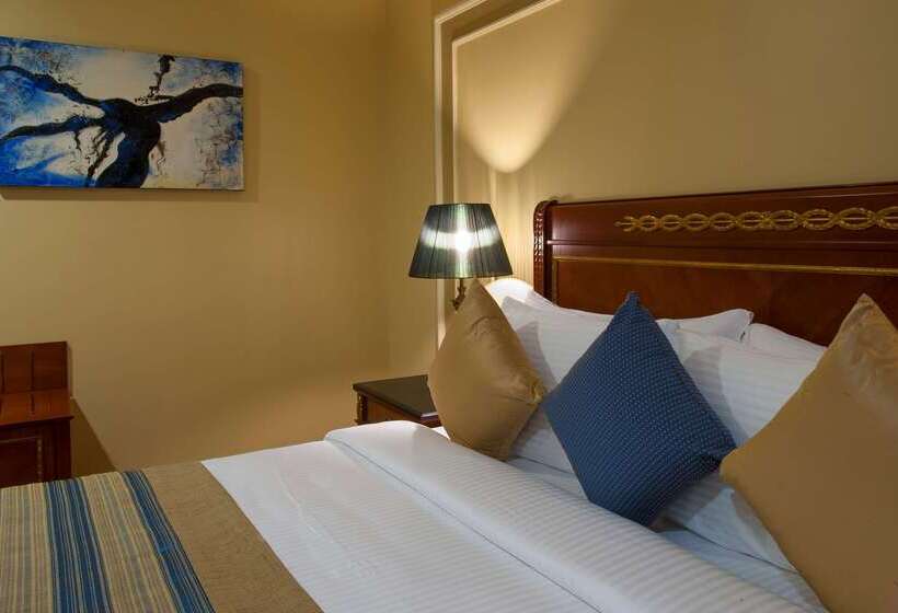 ホテル Radisson Blu  Dhahran