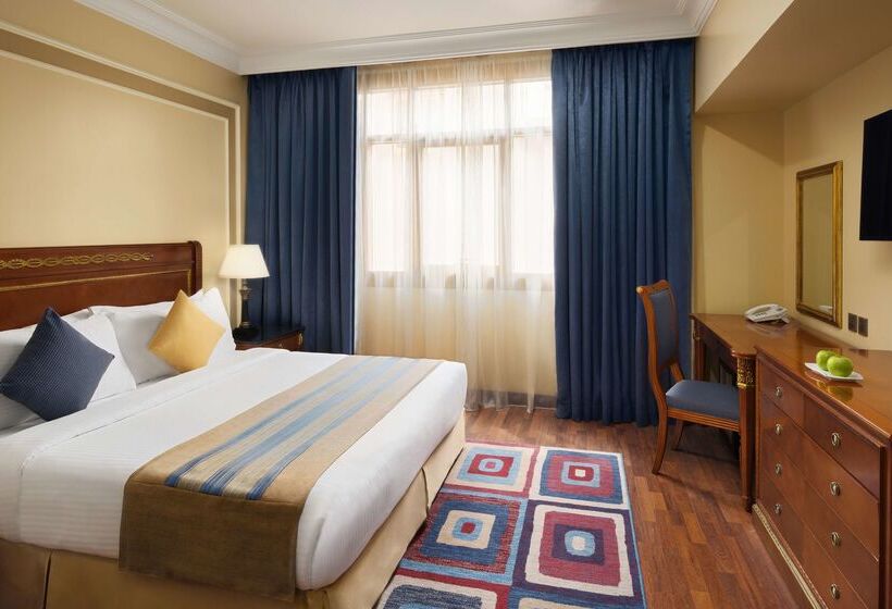 ホテル Radisson Blu  Dhahran