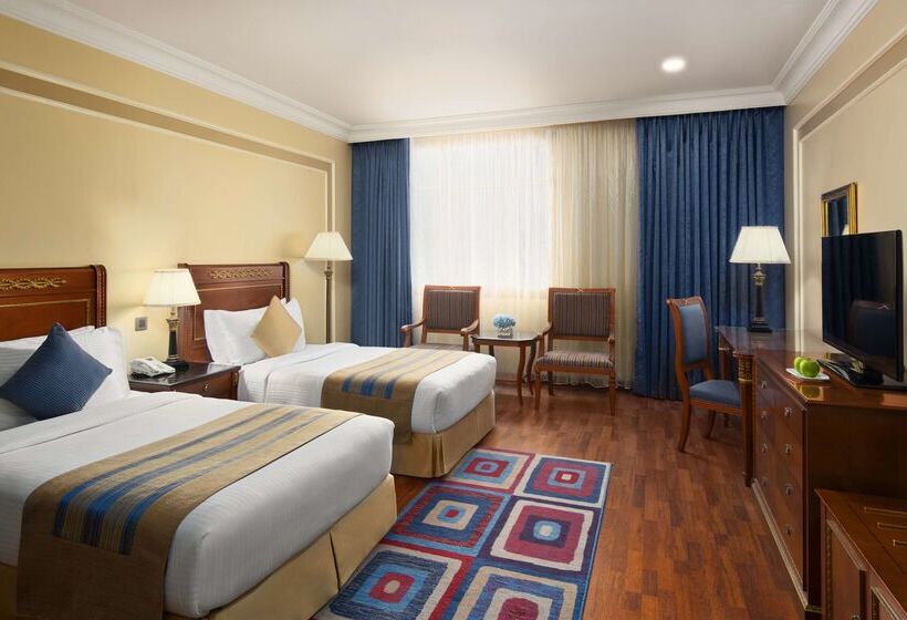 ホテル Radisson Blu  Dhahran