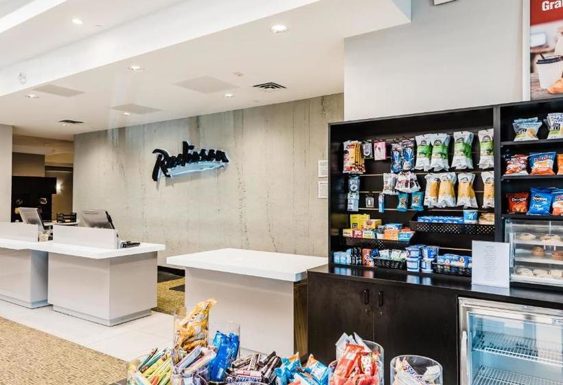 ホテル Radisson Denver Aurora