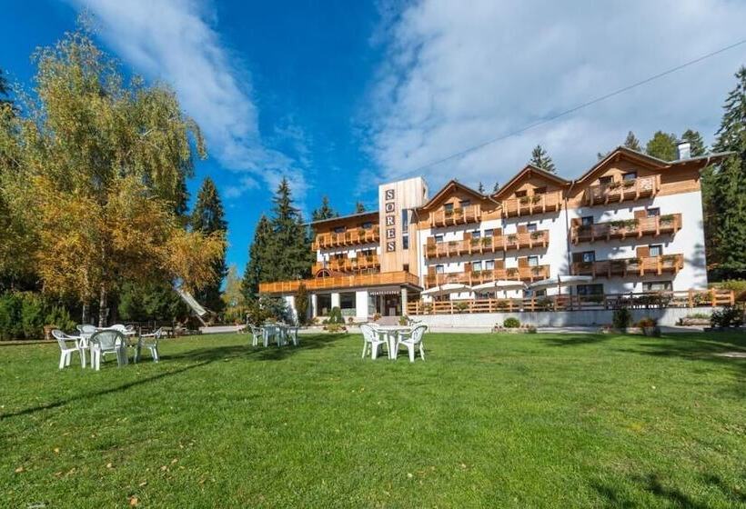 فندق Rifugio Sores