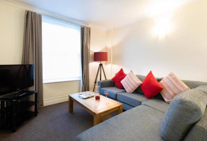 هتل Saco Jersey Merlin House