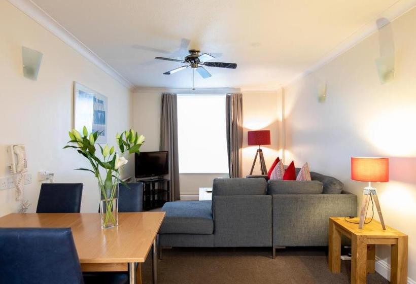 هتل Saco Jersey Merlin House