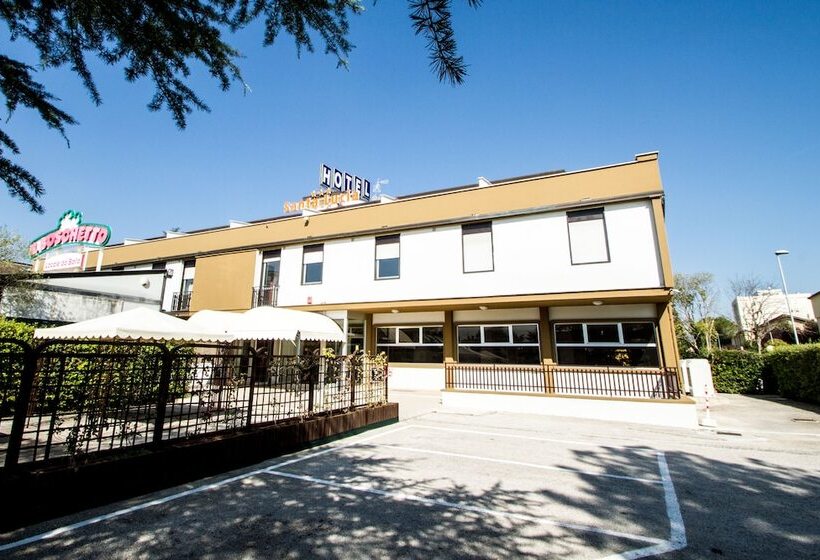 בית מלון כפרי Santa Lucia