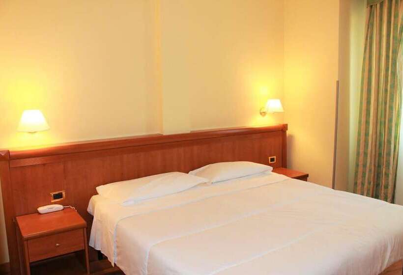 בית מלון כפרי Santa Lucia