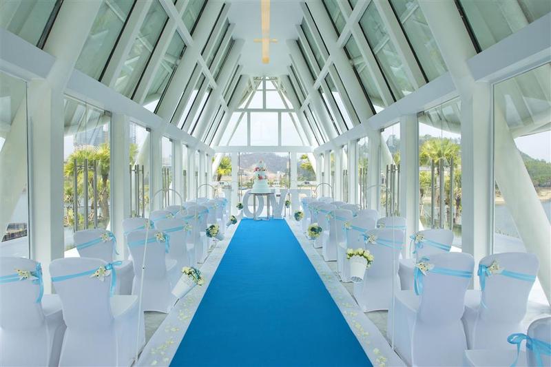 Отель Sheraton Bailuhu Resort, Huizhou