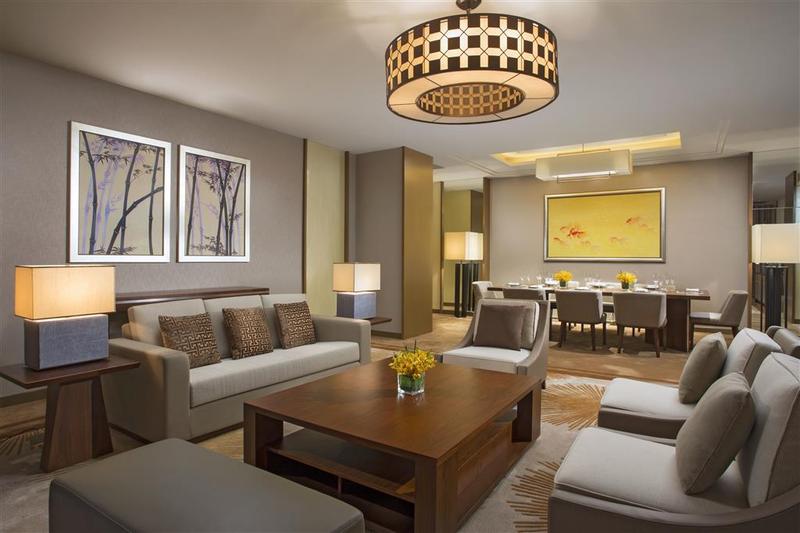 Отель Sheraton Bailuhu Resort, Huizhou