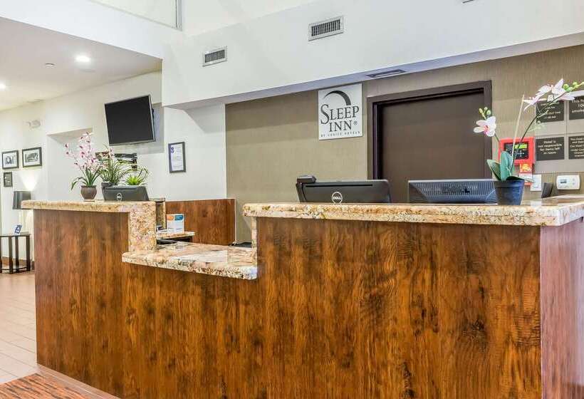 Отель Sleep Inn Center City