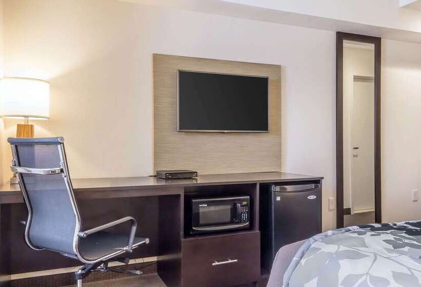 Отель Sleep Inn Center City