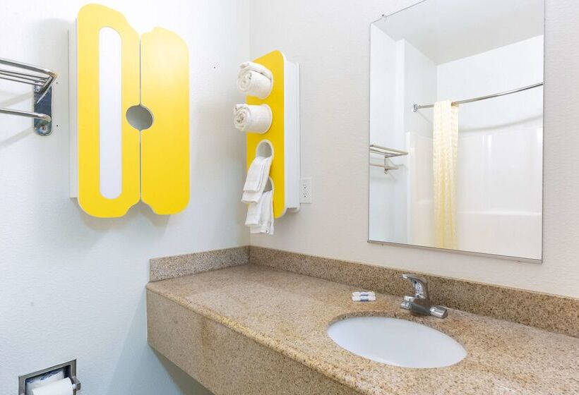 בית מלון כפרי Studio 6 Bay City  Tx