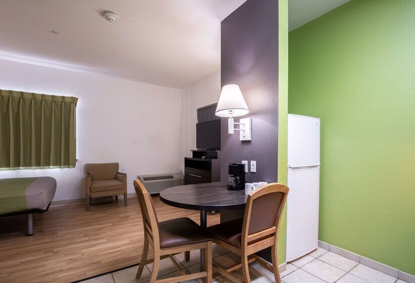 호텔 Studio 6 Bay City  Tx