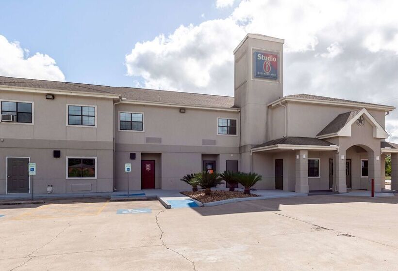 호텔 Studio 6 Bay City  Tx