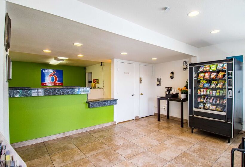 בית מלון כפרי Studio 6 Cypress, Ca