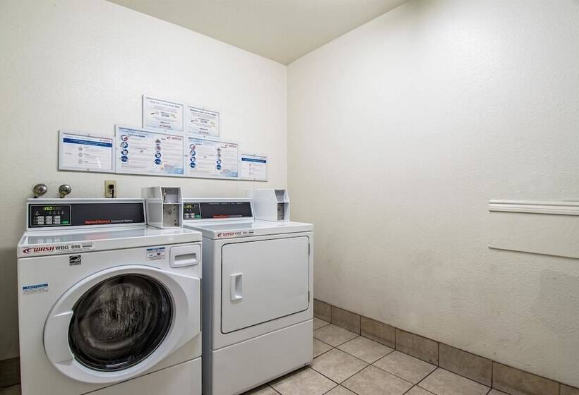 בית מלון כפרי Studio 6 Cypress, Ca