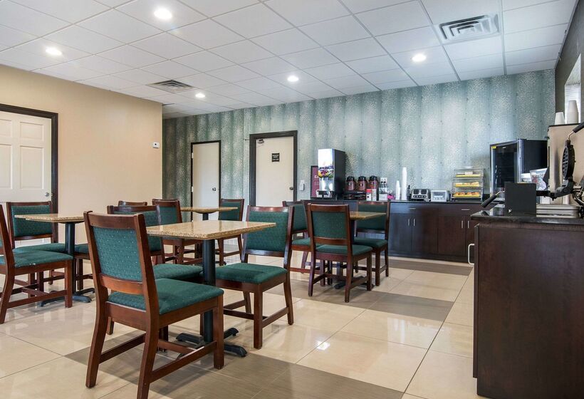 호텔 Suburban Extended Stay  Selma I95