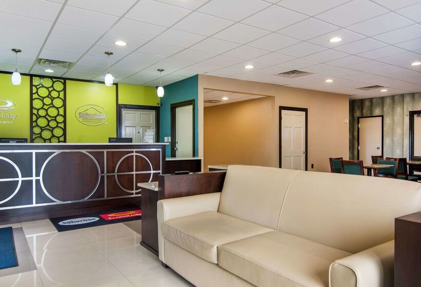 호텔 Suburban Extended Stay  Selma I95