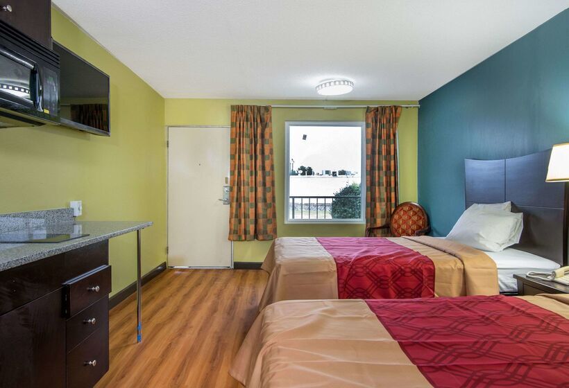 호텔 Suburban Extended Stay  Selma I95