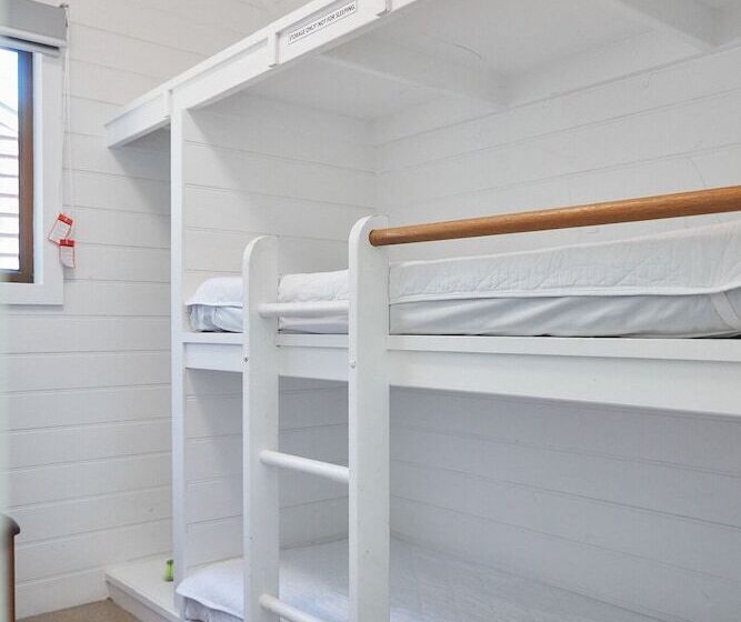 فندق Surfside Holiday Park