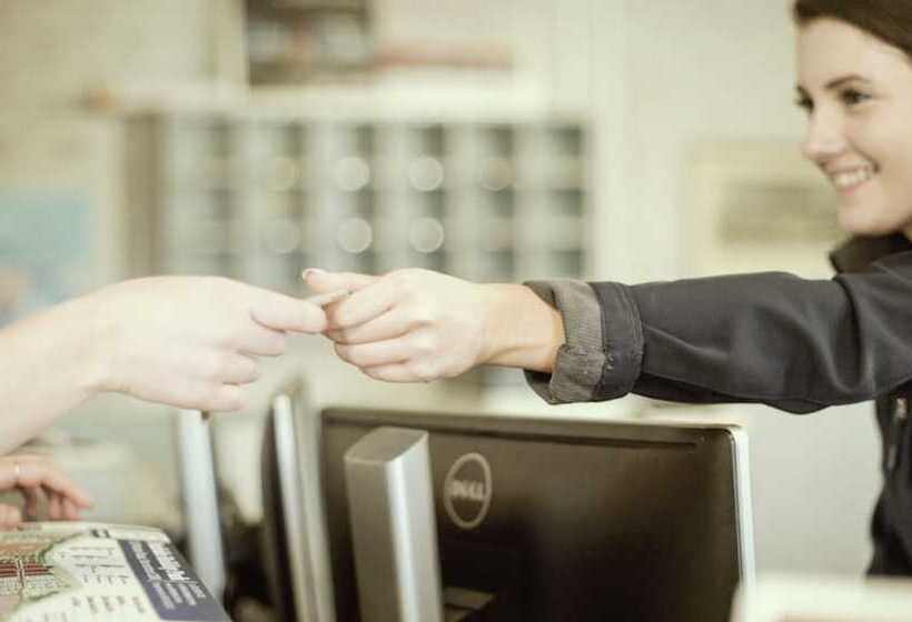 فندق Surfside Holiday Park