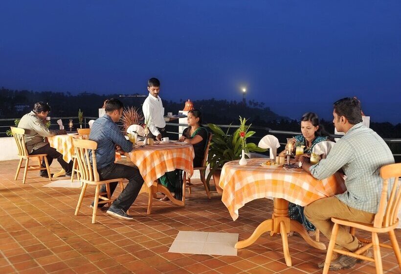 هتل Swagath Holiday Resort