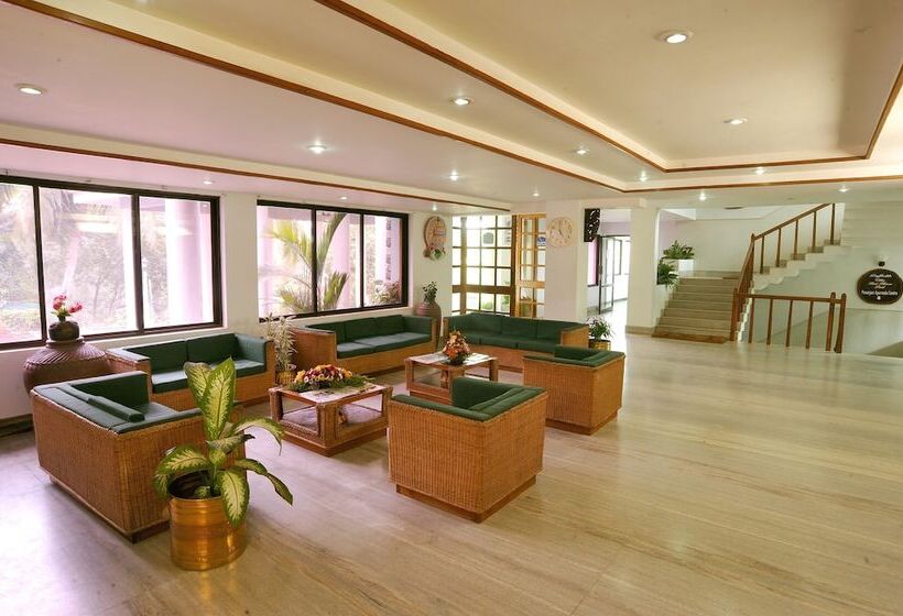 هتل Swagath Holiday Resort