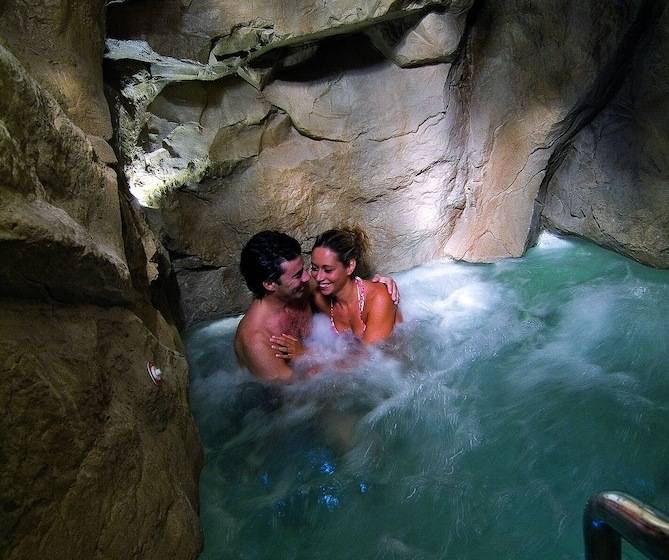 בית מלון כפרי Terme All'alba