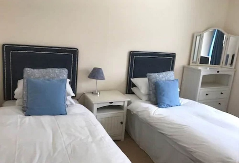 בית מלון כפרי The Beaufort, Raglan