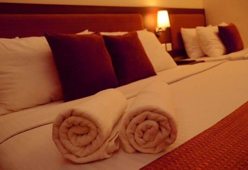 בית מלון כפרי The Gopinivas Grand