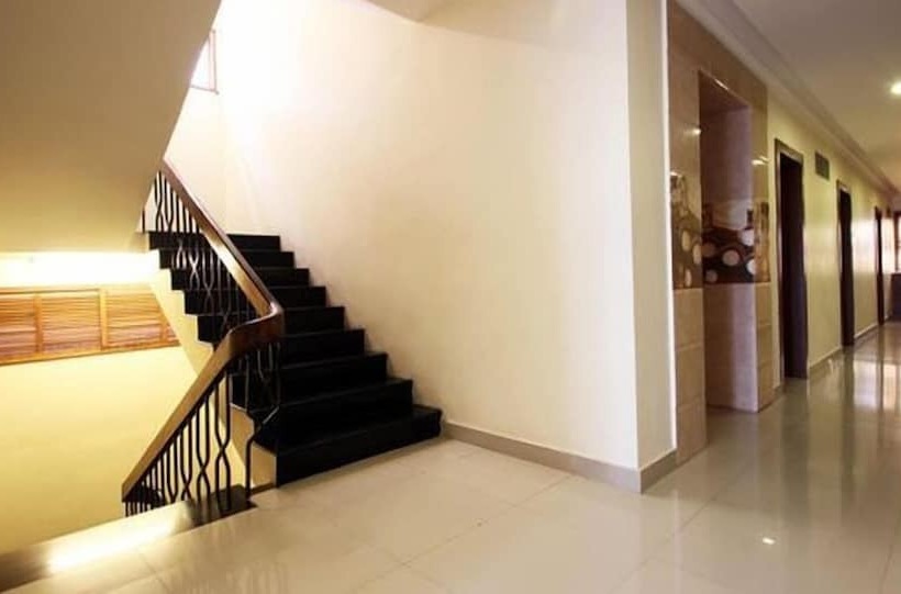 בית מלון כפרי The Gopinivas Grand